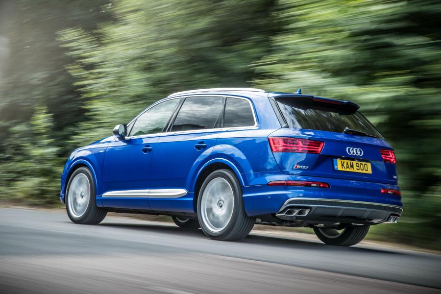  Audi SQ7 TDI (4M) 2016 года  (UK) (фото 7 из 32)